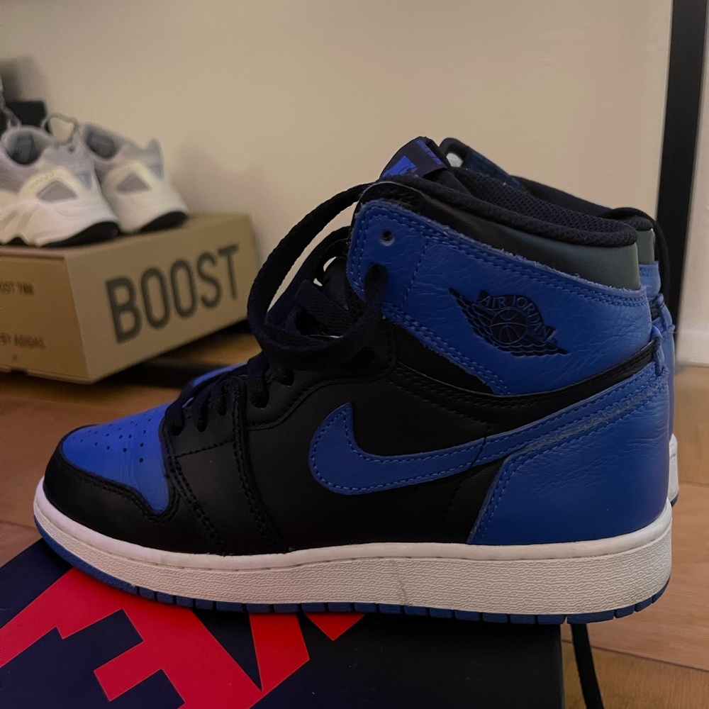 JORDAN 1 RETRO ROYAL